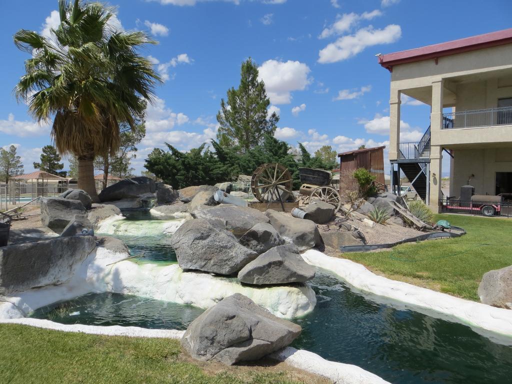 Longstreet Inn & Casino Amargosa Valley Dış mekan fotoğraf