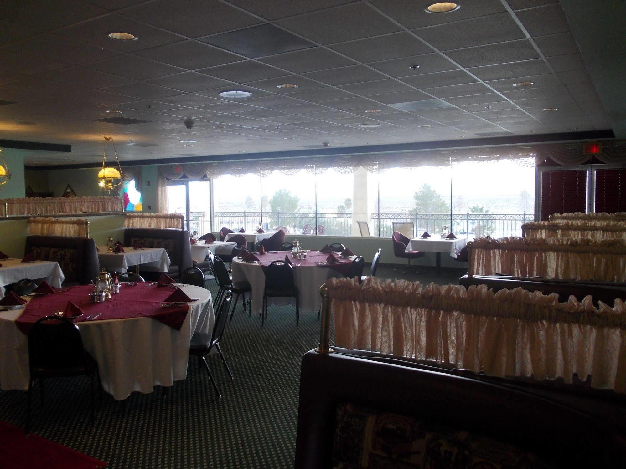Longstreet Inn & Casino Amargosa Valley Dış mekan fotoğraf